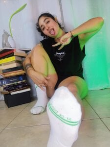 _kat_1995 FEETVARIED Gambar 3