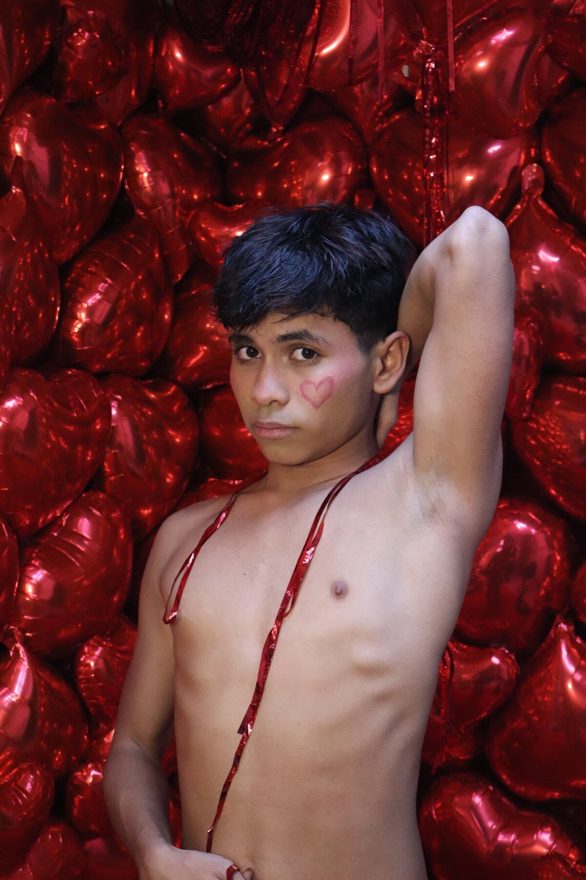 Ethan_Westt Populært foto 9332