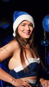 juliette_pretty_ celebrating christmas🧑‍🎄🎄 Pic