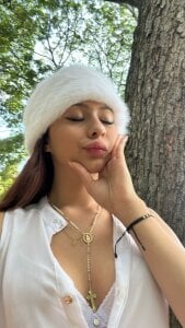 Melody-baby69 HAPPY NEW YEAR! 🌸 Pic 2