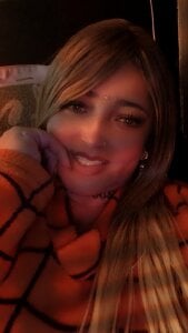 AlexadraJones3453 Mi tesoro Foto 2