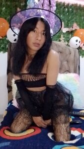 jatzibe_hot_93のA sexy witchの 2枚の写真