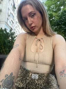 LumLueMe living this live图片 9