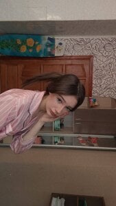 NeliaVandresar Agness Pic 2