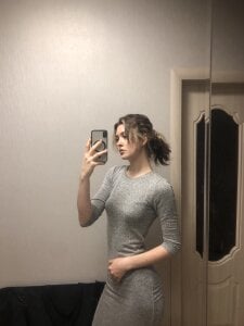 Dia_DeAmas what dress would you ask me out in? Pic 2