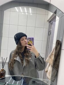 Different images od ShaeHeeter  3 snímek