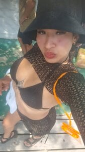 Sexy_Rous19 i kiss you Pic