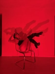 Valen_ross_ Do you like red? 💋 Pic 3