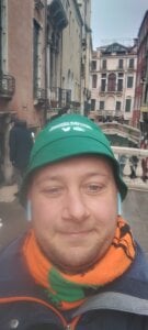 Alley87 Manier  2টি ছবি