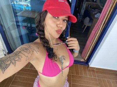 misslavina Public Pic 5