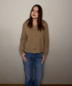 AdelaRowlins Public Pic 3