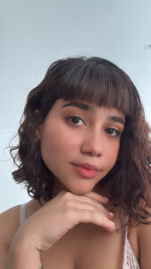 Anna_melo Public Pic 4