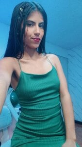 _Kitty_v Public Pic 6