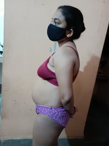 DESHIVILGECOUPLE