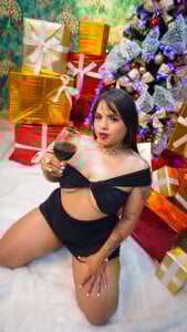 Karina_Andrade Jingle Bell Rock Gambar 5