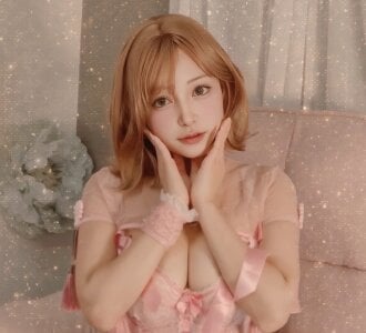 SHIKIchan 💇‍♀️🎀 Pic 2