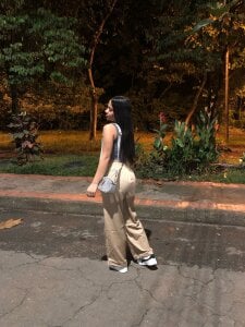 bby_schooolgirl Public Pic 5