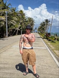 Ades_Lowesea and me图片 6