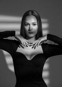 CharaDuff Public Pic 2