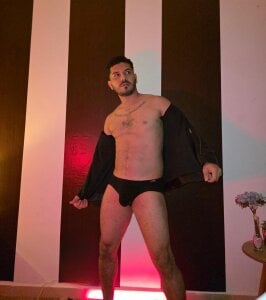 samuelcoopeer leather badbunny 😈🐰 Pic 6