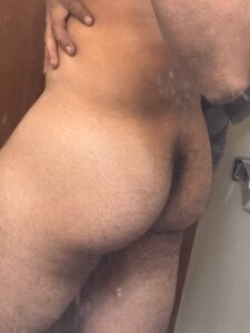 Latin0Lov3r Bubble Butt Pic