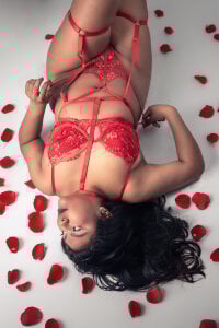 Kiri_Black_ RED GIRL  5টি ছবি