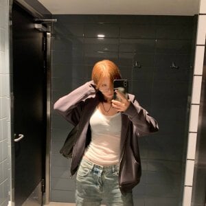 EvaaAnderson Public Pic 3