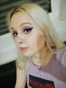 RosesThomas Public Pic 2