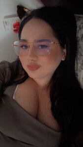 curvybabe7 Public Pic 4