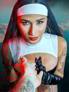 khloe-sweet Ready to confess your most forbidden fantasies with me? 🎃 Immagine  2