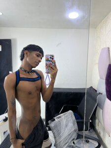 Mack_tom Public Foto