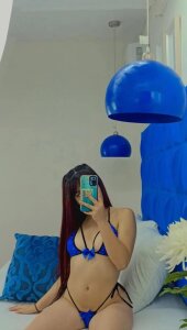 Alee23__My Favorite Color图片