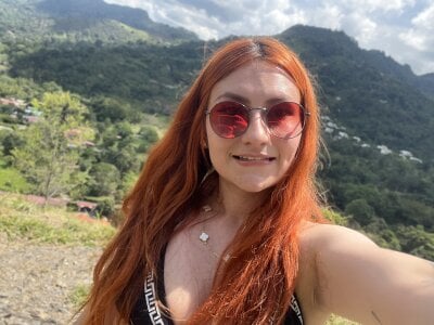 Alicia__1 walk ☀️ Pic 2