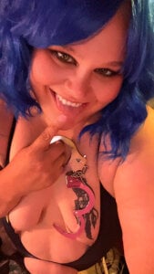 Fatpussybigass Blue hair Pic 3
