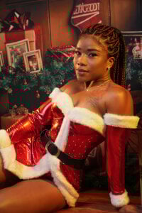 SilvannaFit Red Coats, Hot Secrets Pic