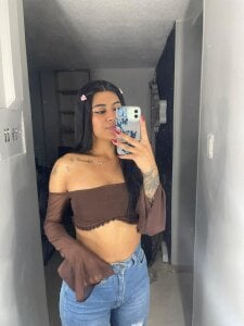 Melyssa_Bm Public Pic 5