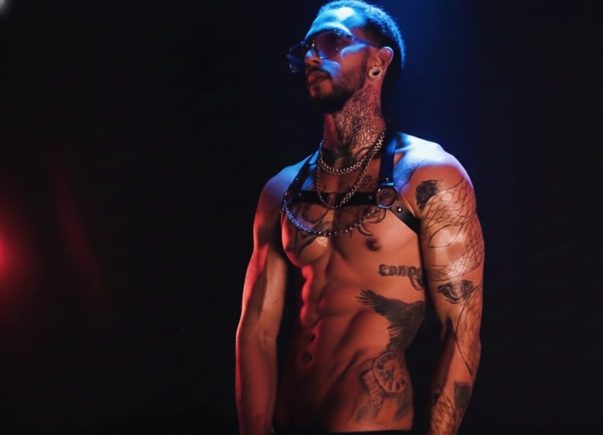 axel_valtier Trending Pic 8463