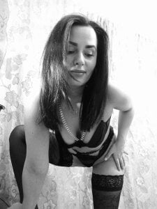 Hotmomcheckk_ Public Pic 3