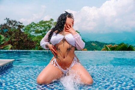 MeganStteiin 🥂🥂🥂 Εικόνα 4