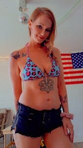 PeachyAriel Public Pic 2