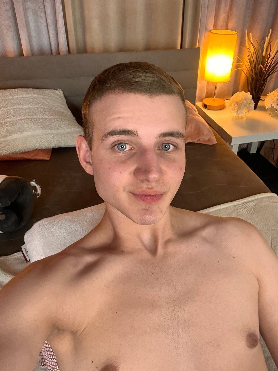 HereAlexColee popularna fotka 3905