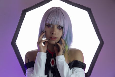 Raven_Witch_ I'm fast ⚡, lethal 💀… but in your arms 🤲❤️, I shut down 🔥😏 Pic 4