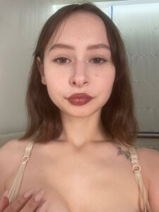 CandyPenley shopping Pic 2