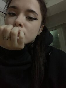 liana_kisses: spring day with me🌷💗 ( 3 фото)