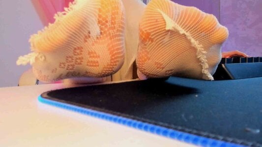 ElliFrankenweenie lace tights and beautiful legs Foto