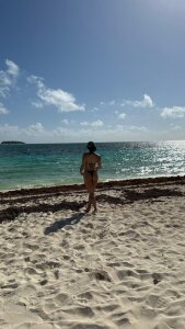 Raven_Witch_ Living the good life... with sun, beach, and sea vibes ☀️🏖️🌊 Pic 8