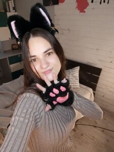 DieraBurks Cute kitty here😻 Foto 2