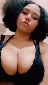 naomirayx Public Pic 3
