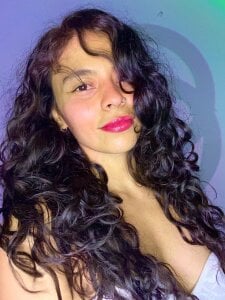 lana_roman Curly Lana Bilde 2