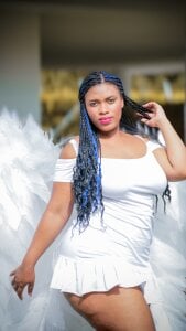 ZOLEY_WATSON Happy halloween sweet angel 😊😇🪽  2. fénykép